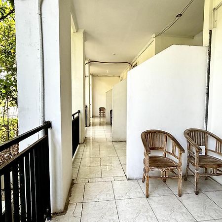 Ketapang Guesthouse Echo Beach Canggu Exteriör bild