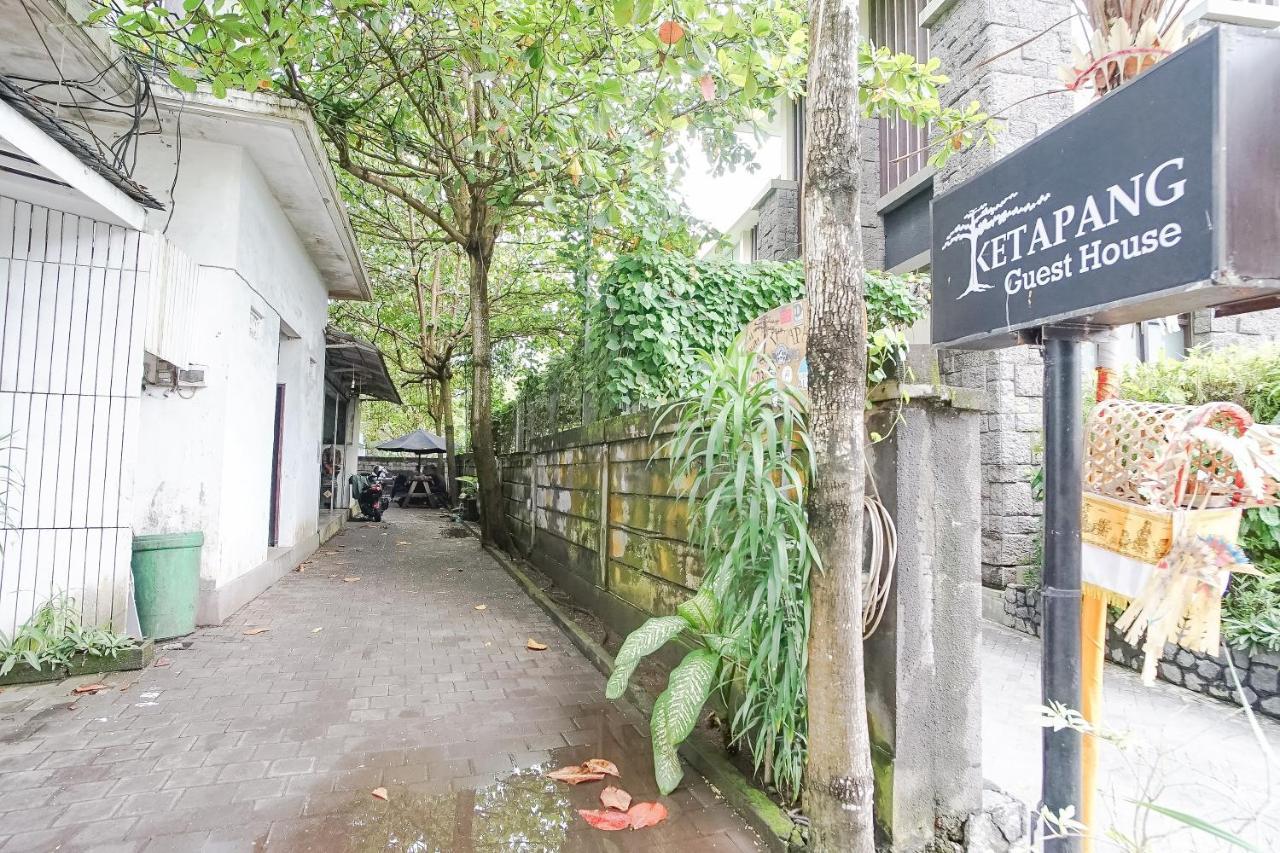 Ketapang Guesthouse Echo Beach Canggu Exteriör bild