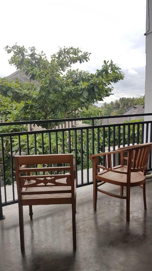 Ketapang Guesthouse Echo Beach Canggu Exteriör bild